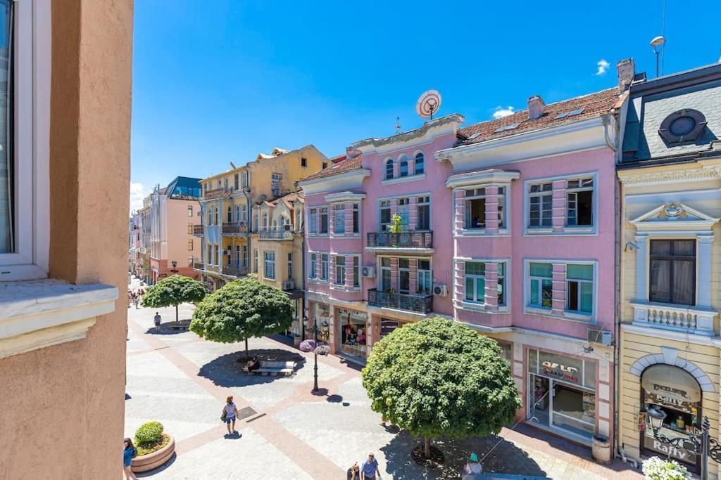 House Of History , Rooms In The Main Street Plovdiv Kültér fotó