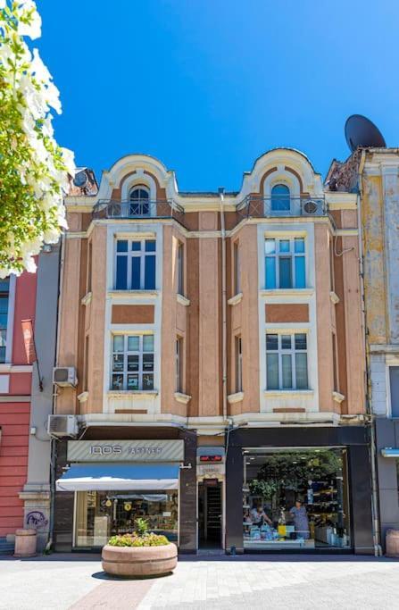 House Of History , Rooms In The Main Street Plovdiv Kültér fotó
